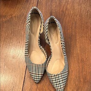 Kelly & Katie Black and White Plaid Pointed-Toe Pumps